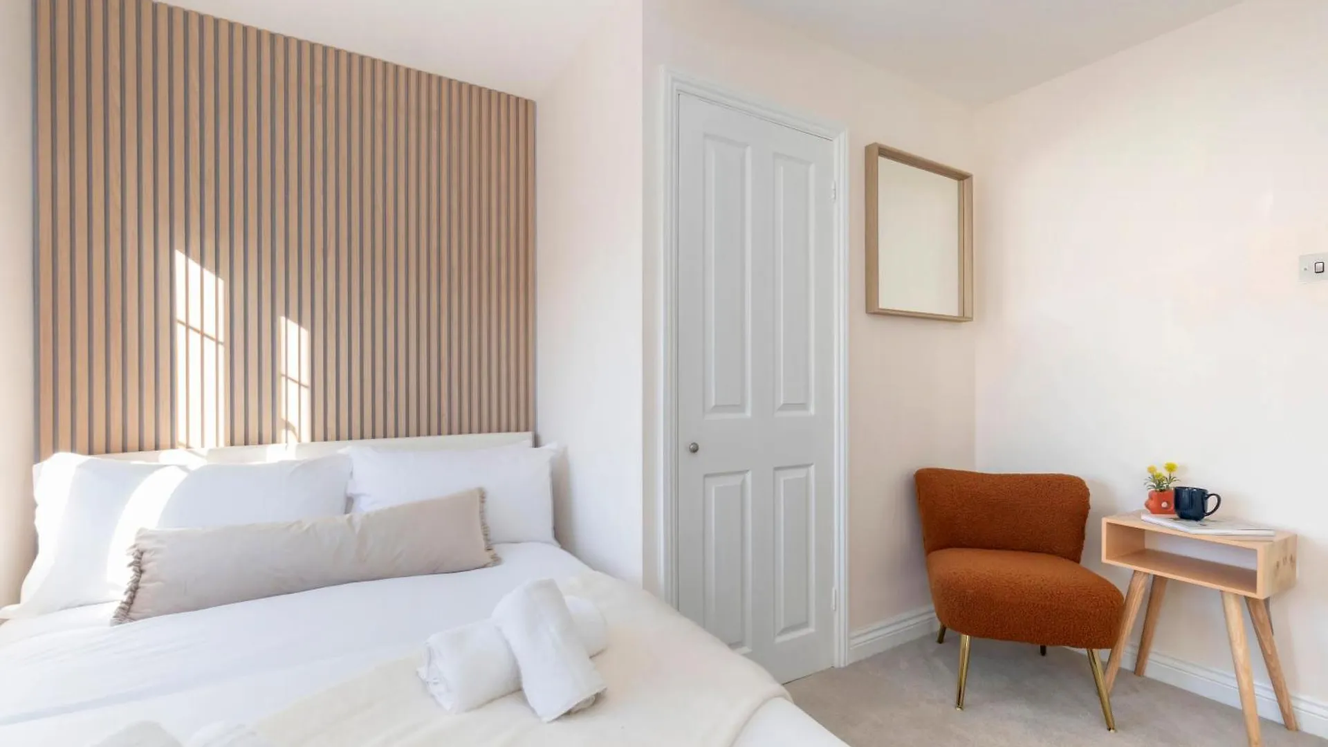 Cosy 2-Bed Apartment In Tivoli Cheltenham