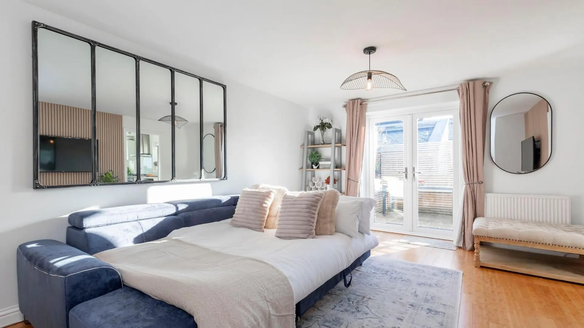 Cosy 2-Bed Apartment In Tivoli Cheltenham