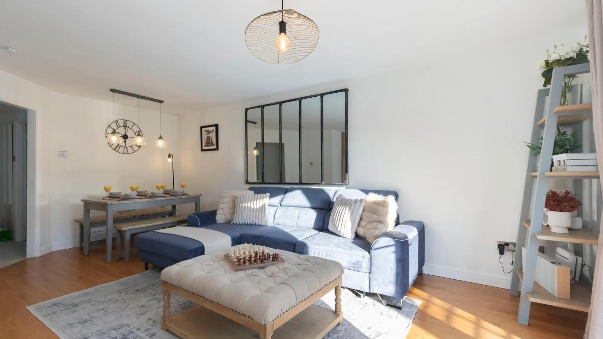Cosy 2-Bed Apartment In Tivoli Cheltenham 0*,  United Kingdom